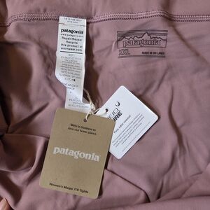 NWT Patagonia Women's Tights in Mauve